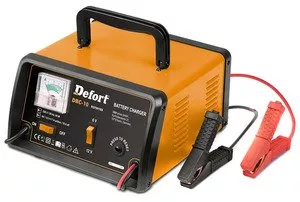 Зарядное устройство Defort DBC-10 фото