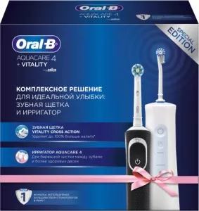 Зубной центр Braun Oral-B Vitality 100 + Oral-B Aquacare 4 фото