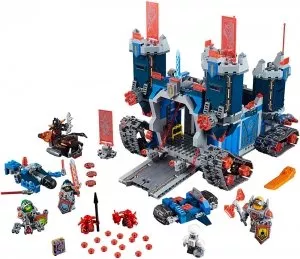 Конструктор Lego Nexo Knights 70317 Фортрекс - мобильная крепость фото