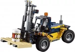 Конструктор Lego Technic 42079 Сверхмощный вилочный погрузчик фото