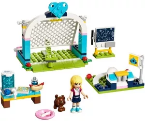 Конструктор Lepin Girls Club 01055 Футбольная тренировка Стефани фото