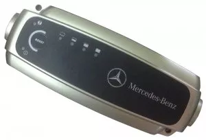 Зарядное устройство Mercedes-Benz A0009823021 фото