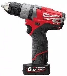 Аккумуляторная дрель-шуруповерт Milwaukee M12 CDD-602X фото