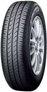 Летняя шина Yokohama BluEarth AE01 195/50R15 82T фото