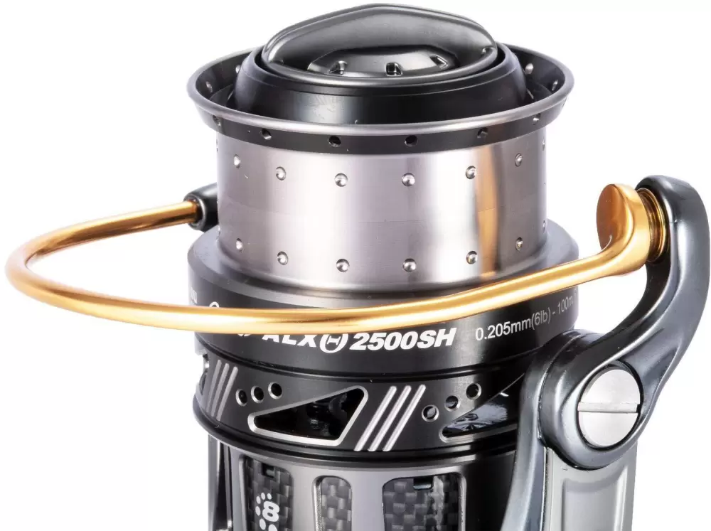 Рыболовная катушка Abu Garcia Revo ALX Theta 1000S фото