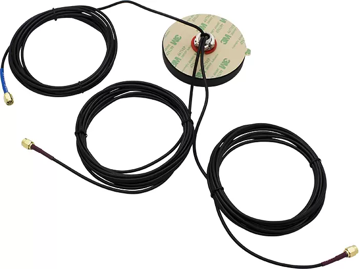 Антенна BALTIC SIGNAL 4G/WiFi/GPS-ГЛОНАСС (врезная 2дБ, кабели 3м., 3xSMA) фото