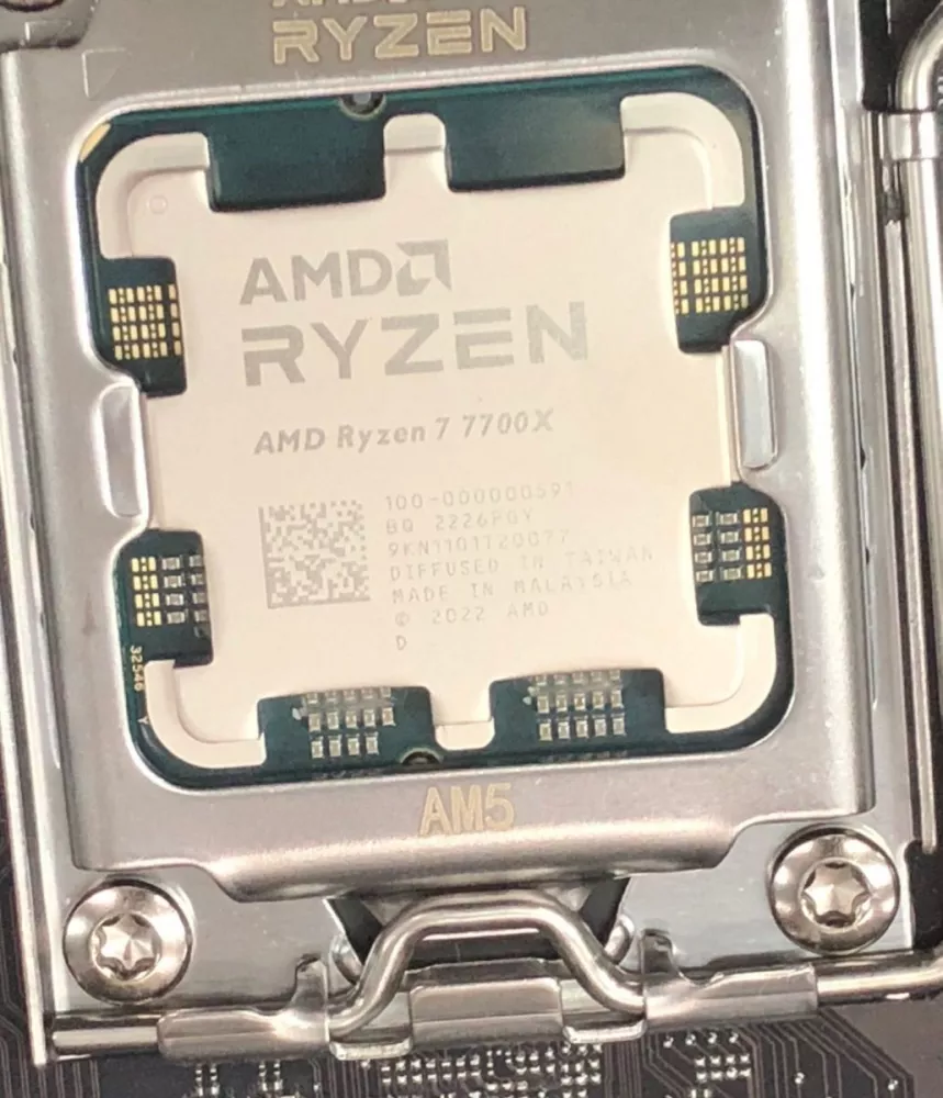 Процессор AMD Ryzen 7 7700X (OEM) фото 2