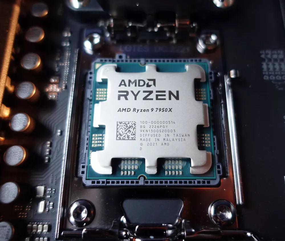 Процессор AMD Ryzen 9 7950X (OEM) фото 3