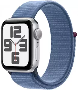 Умные часы Apple Watch SE 2023 40 мм (алюминиевый корпус, серебристый/грозовой синий, нейлоновый ремешок) фото