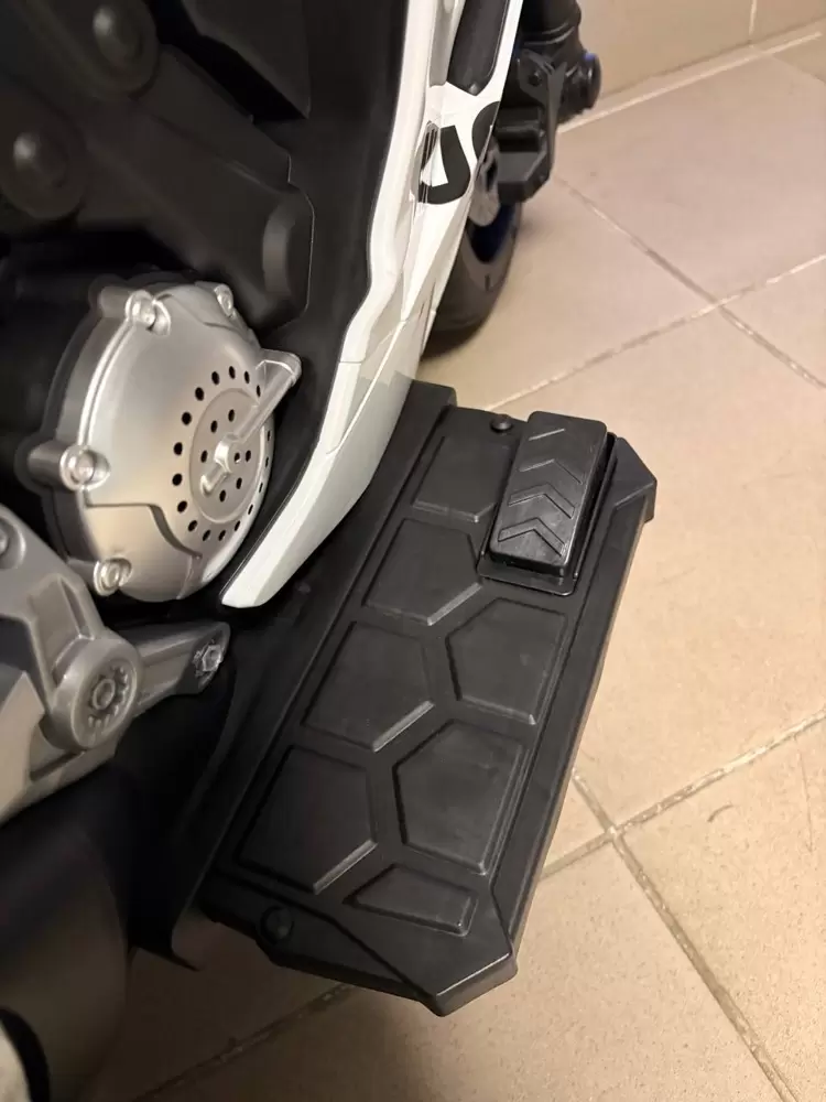 Детский электромотоцикл Baby Driver Ducati E003EE (белый) фото