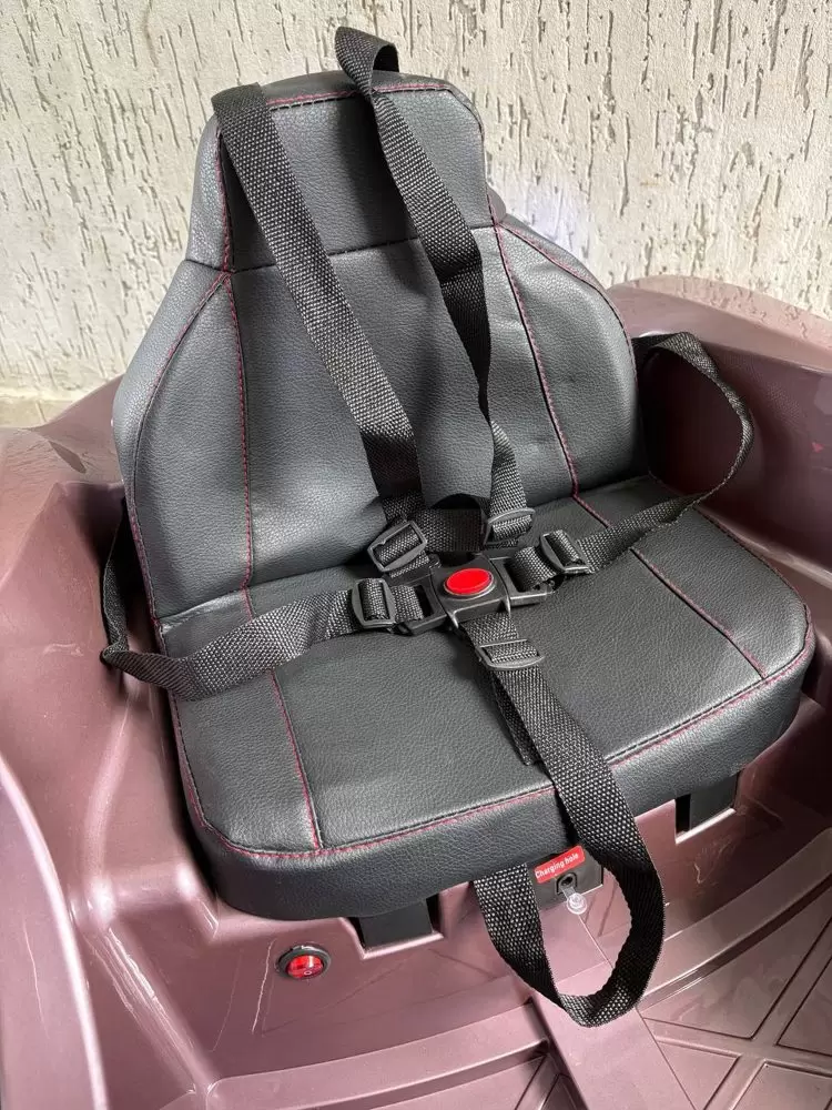 Детский электромобиль Baby Driver Ferrari S333 (лиловый глянец) фото