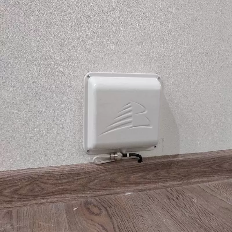 Антенна BALTIC SIGNAL VITA-5 (Панельная, 7-10 дБ) (BS1254) фото