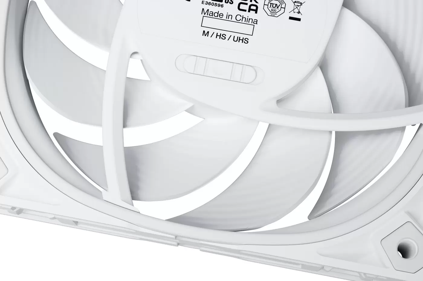 Вентилятор для корпуса be quiet! Silent Wings Pro 4 140mm PWM White BL119 фото