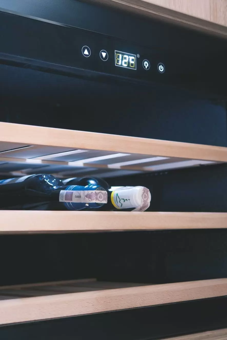 Винный шкаф Berg BRGSW18 фото