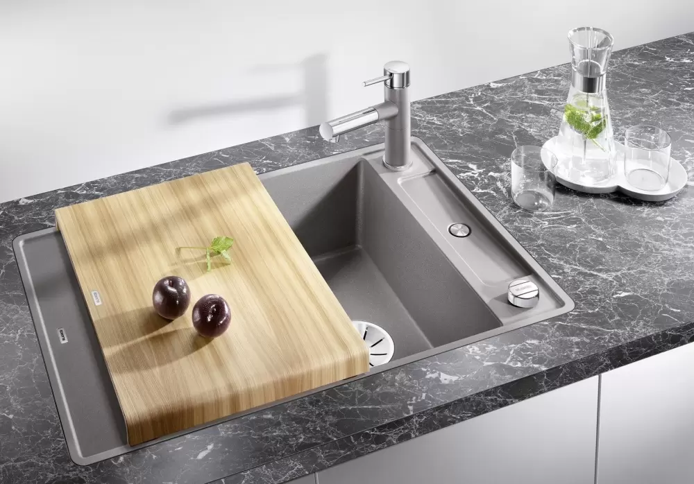 Кухонная мойка Blanco Axia III 45 S-F (кофе, деревянная доска) фото