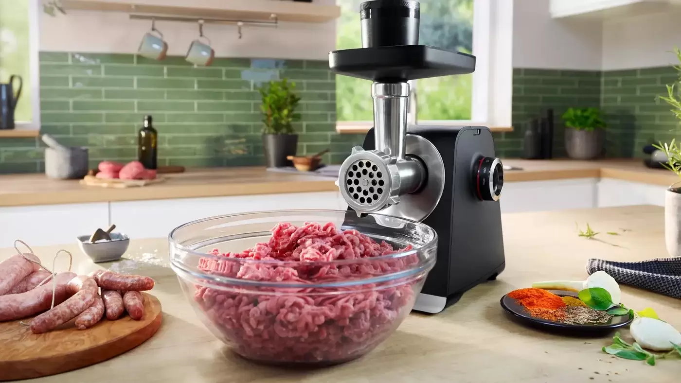 Мясорубка Bosch MFWS670B фото