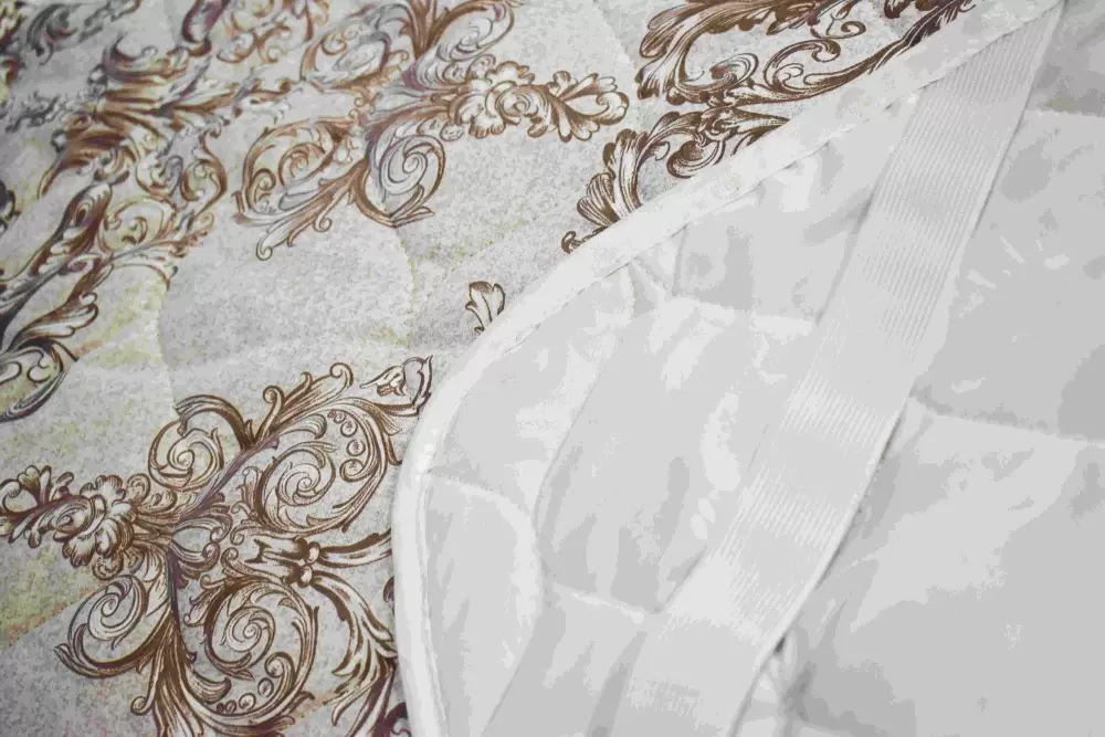 Наматрасник защитный Бояртекс Стеганый с резинкой по углам 160x200 лен/хлопок фото