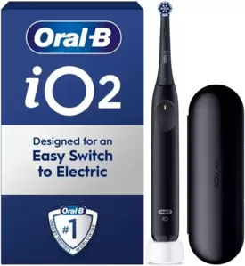 Электрическая зубная щетка Braun Oral-B iO2 Electric Toothbrush with Travel Case (Night Black) фото