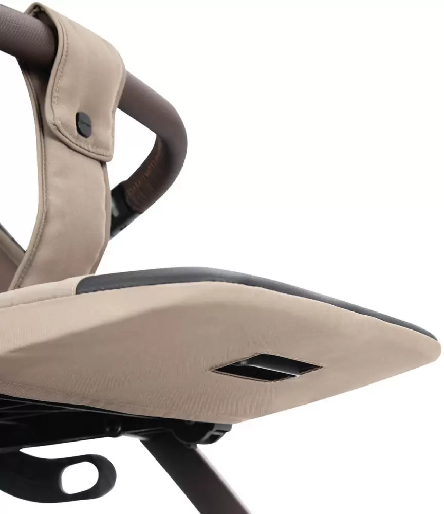 Детская прогулочная коляска Carrello Bravo Lite CRL-5529 (Club Beige) фото