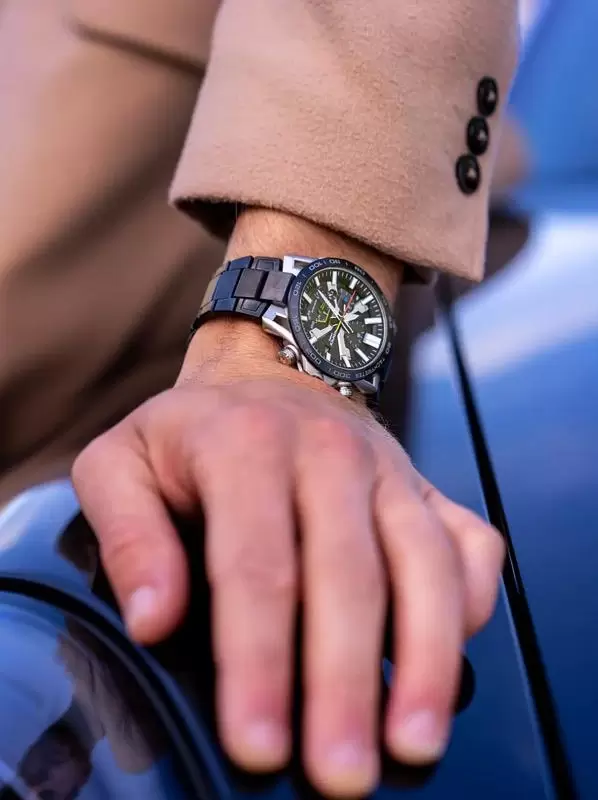 Наручные часы Casio Edifice EQB-2000DC-1A фото 4