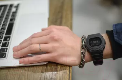 Наручные часы Casio EFB-109D-7A фото