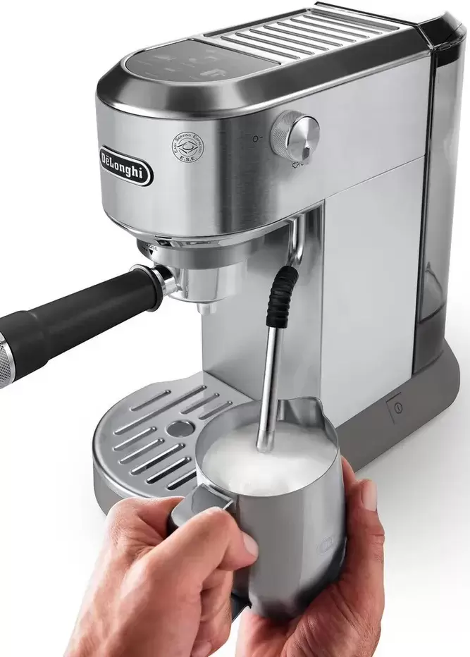 Рожковая кофеварка DeLonghi Dedica EC890.M фото