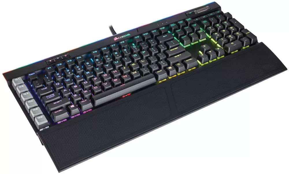 Клавиатура Corsair K95 RGB Platinum (Cherry MX Speed) фото 3
