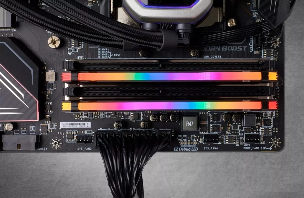 Модуль памяти Corsair Vengeance PRO RGB 2x8GB DDR4 PC4-23400 CMW16GX4M2Z2933C16 фото