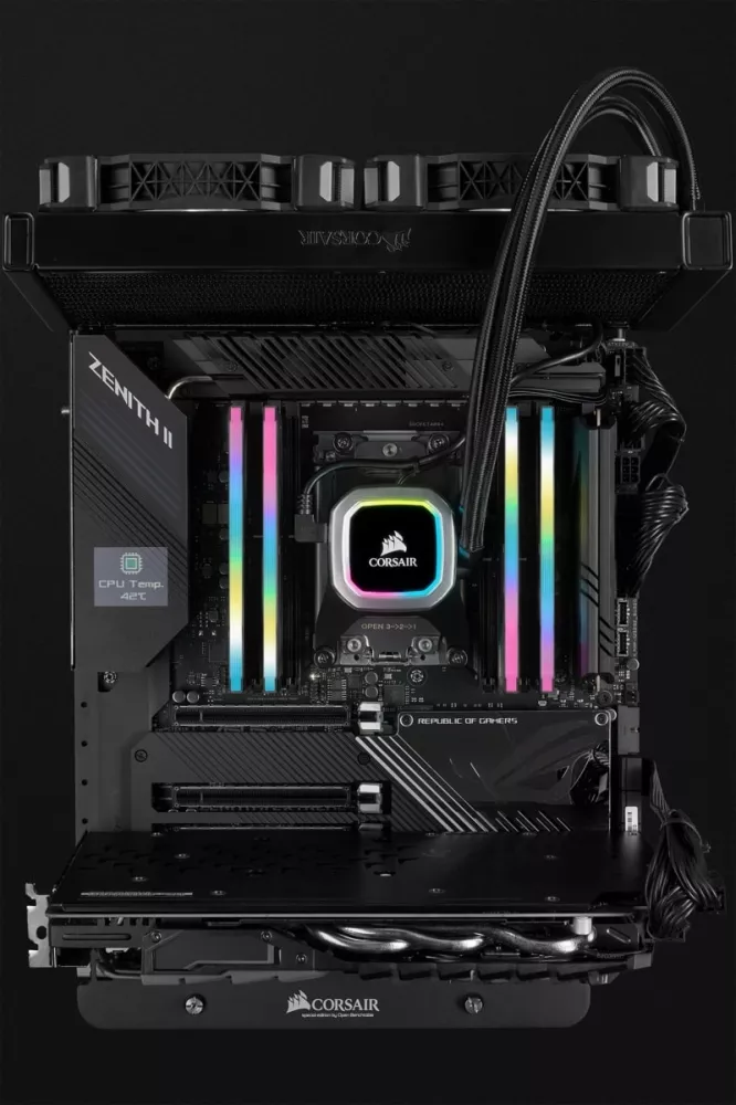 Оперативная память Corsair Vengeance RGB PRO SL 2x8ГБ DDR4 4000 МГц CMH16GX4M2Z4000C18 фото 11