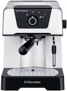 Кофеварка эспрессо Electrolux EEA110 Easypresso фото