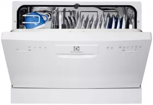 Посудомоечная машина Electrolux ESF2200DW фото