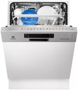 Встраиваемая посудомоечная машина Electrolux ESI6710ROX фото