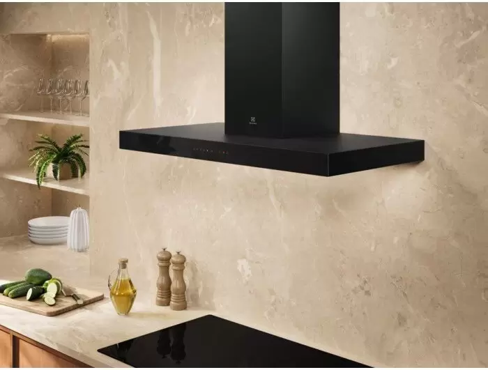 Кухонная вытяжка Electrolux LFT819K фото