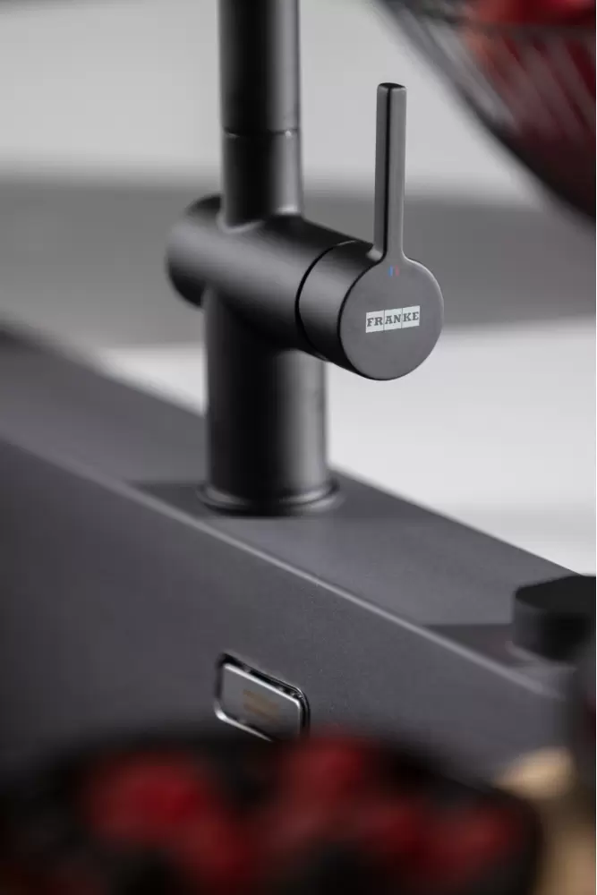 Смеситель Franke Active L (матовый черный) фото