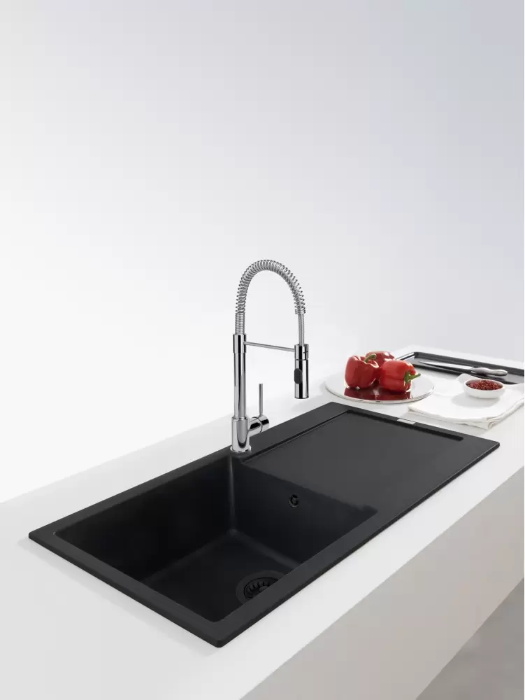 Кухонная мойка Franke Maris MRG 611-97 XL (матовый черный, черный слив) фото