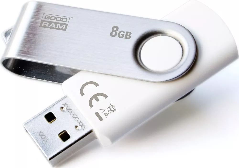 USB-флэш накопитель GoodRam UTS2 8GB (UTS2-0080W0R11) фото