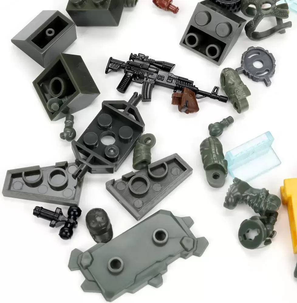 Конструктор Город мастеров Солдат с джипом 2 в 1 / 70082-XJ фото