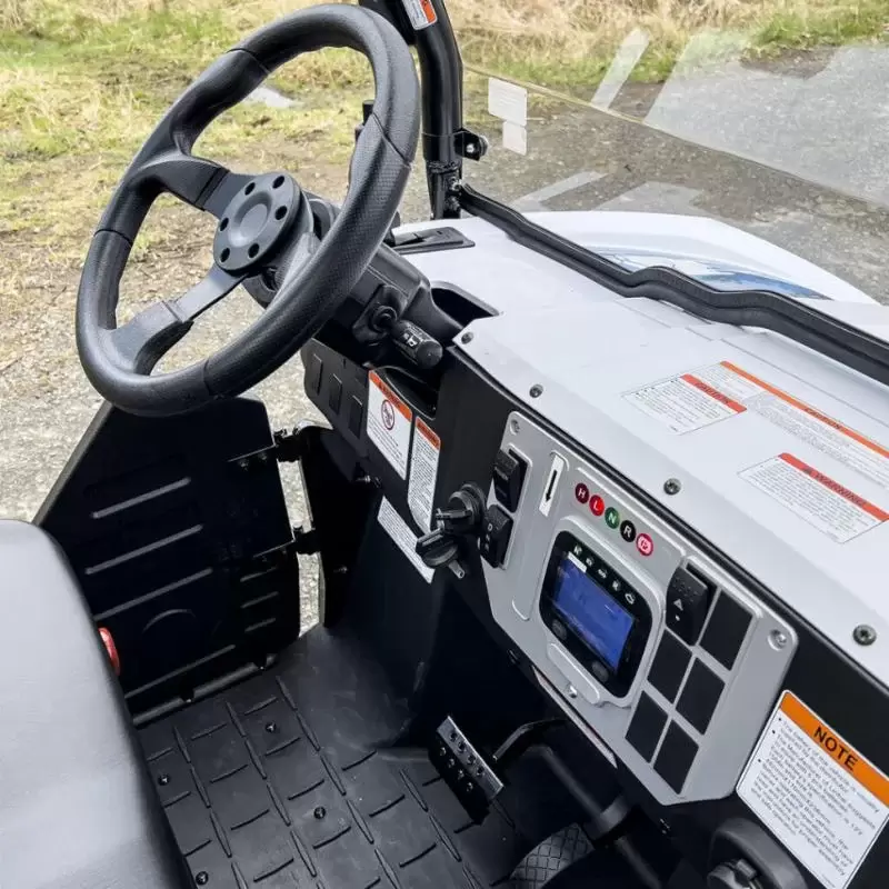 Детский электромобиль GreenCamel Linhai LH50DU (белый) фото