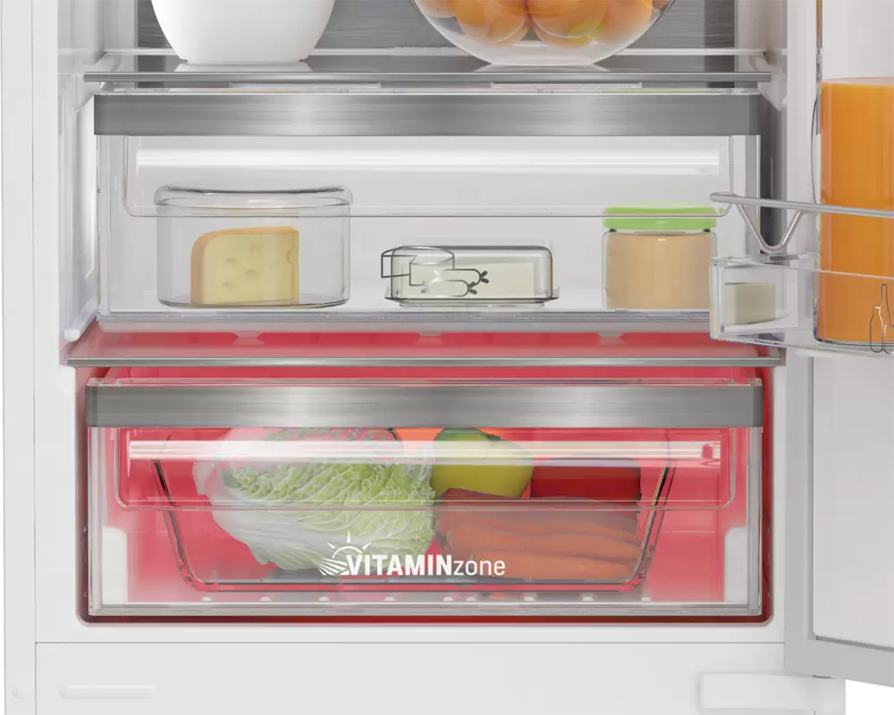 Холодильник Grundig GKNI25940N фото