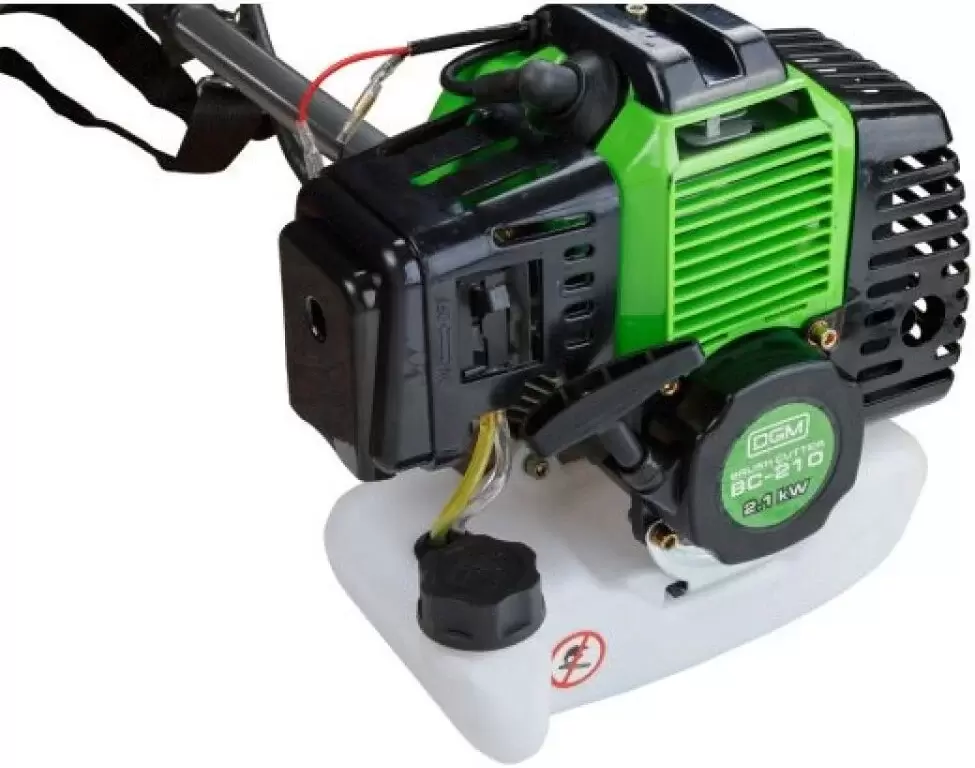 Триммер бензиновый DGM BC-210 с ножом и головкой фото