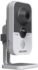 IP-камера Hikvision DS-2CD2432F-I фото