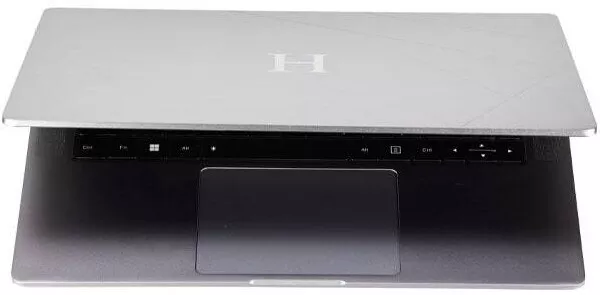 Ноутбук Horizont H-book 16 IPK2 M74E4WG1 фото