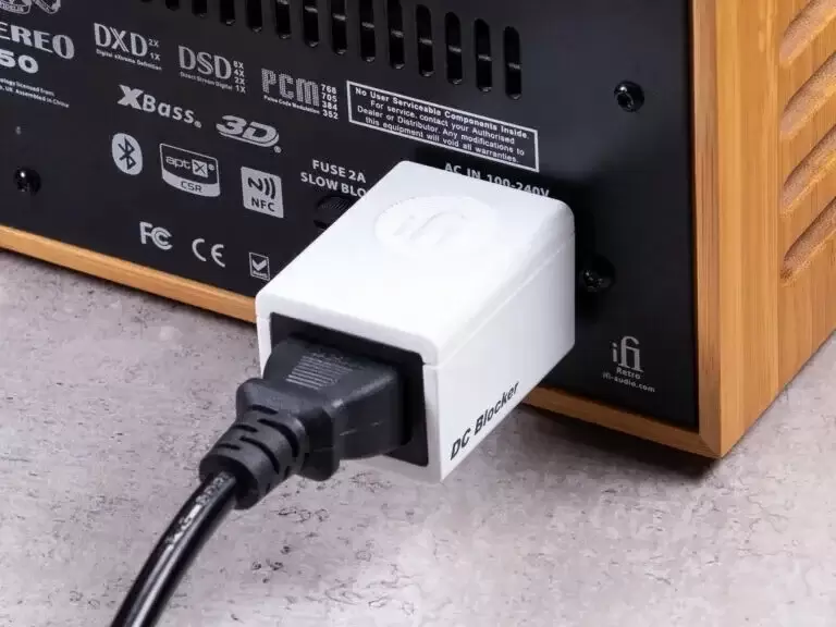 Сетевой фильтр iFi audio DC Blocker фото