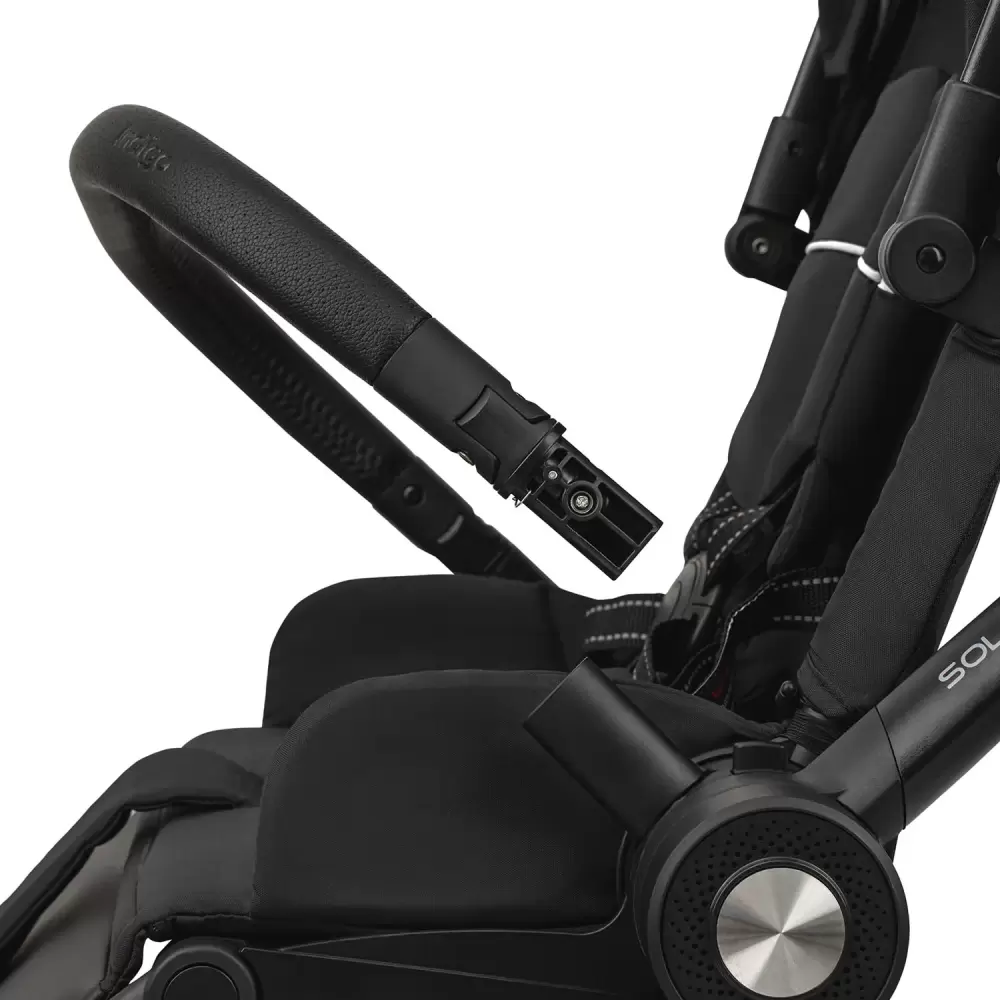 Детская прогулочная коляска INDIGO Solar (черный) фото