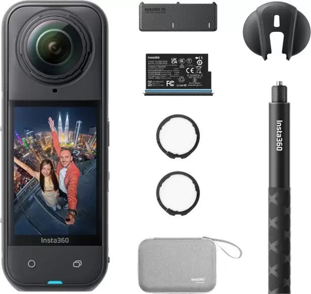 Insta360 X5 Essential Pack (черный)