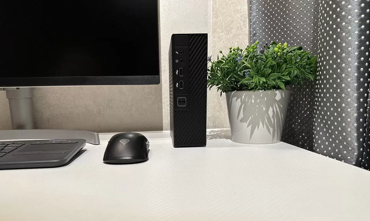 Компактный компьютер Jet Office 3i8100D8SD12VGAM1W1 фото