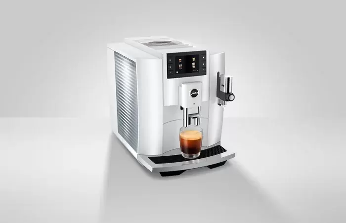 Кофемашина JURA E8 Piano White EC 15585 фото
