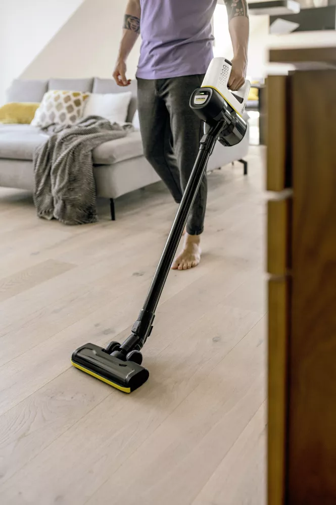 Пылесос Karcher VC 4 Cordless MyHome Car (1.198-630.0) фото 5