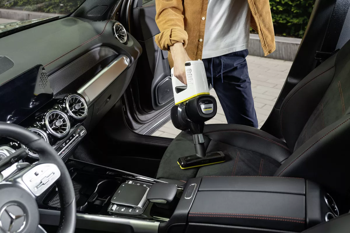 Пылесос Karcher VC 4 Cordless MyHome Car (1.198-632.0) фото 9