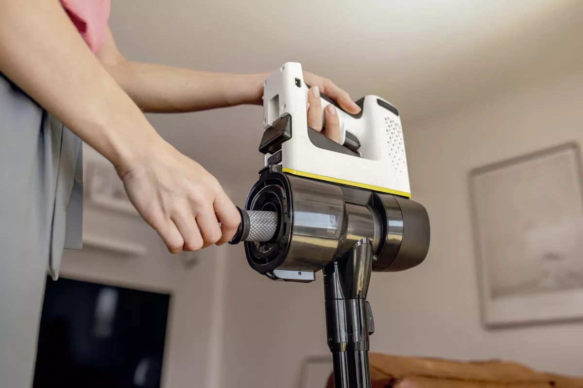 Пылесос Karcher VC 4 Cordless MyHome Pet (1.198-633.0) фото 5